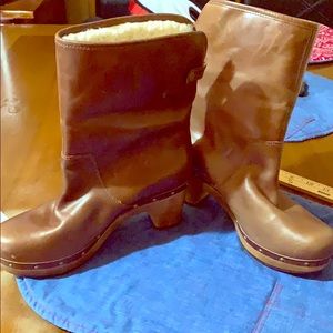 Uggs boots Size 8